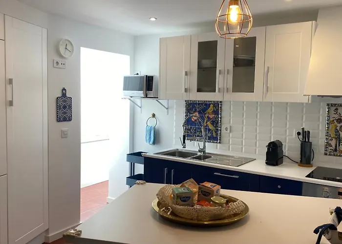 Apartman Sea Ceiling - *