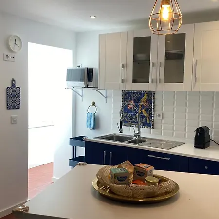 Apartman Sea Ceiling - *