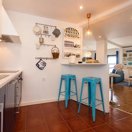 Apartman Sea Ceiling - *